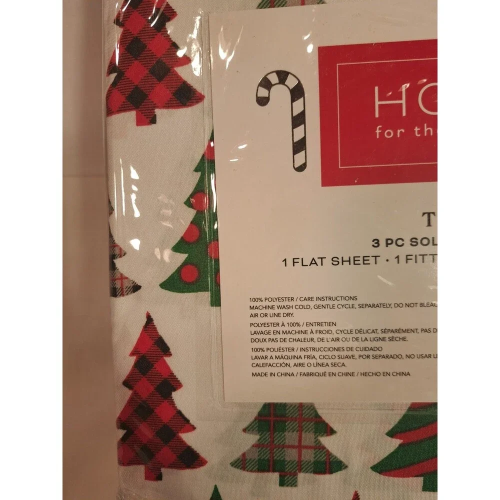 Home For The Holidays twin sheet set Christmas trees. Brand new